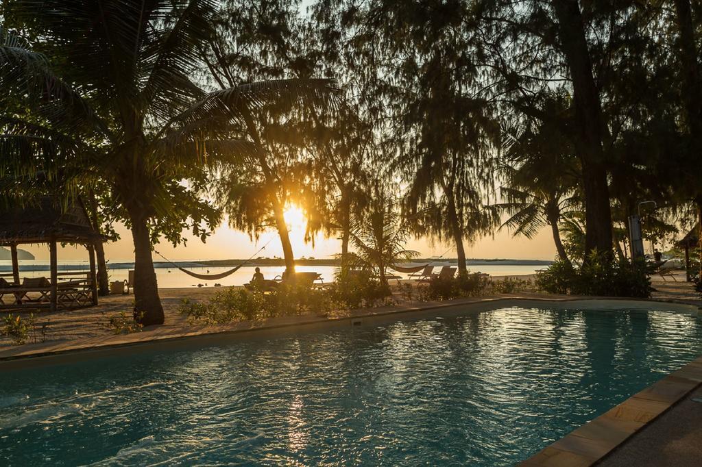 Angkana Bungalows Adults Only Тонгсала Екстериор снимка